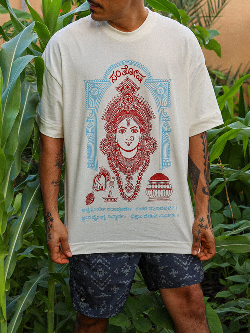 Camiseta Oversized "Annapurna Devi" – André Cast + Santosha
